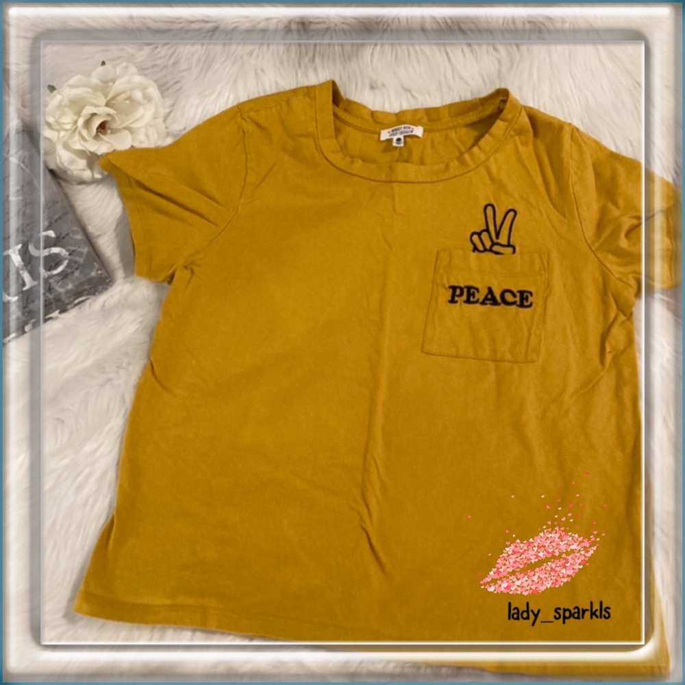 Messy Bun Just Chillin’ Peace Top -Large